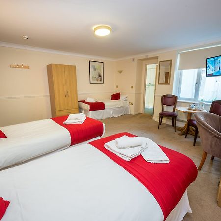 Claremont Lions Hotel Істборн Екстер'єр фото